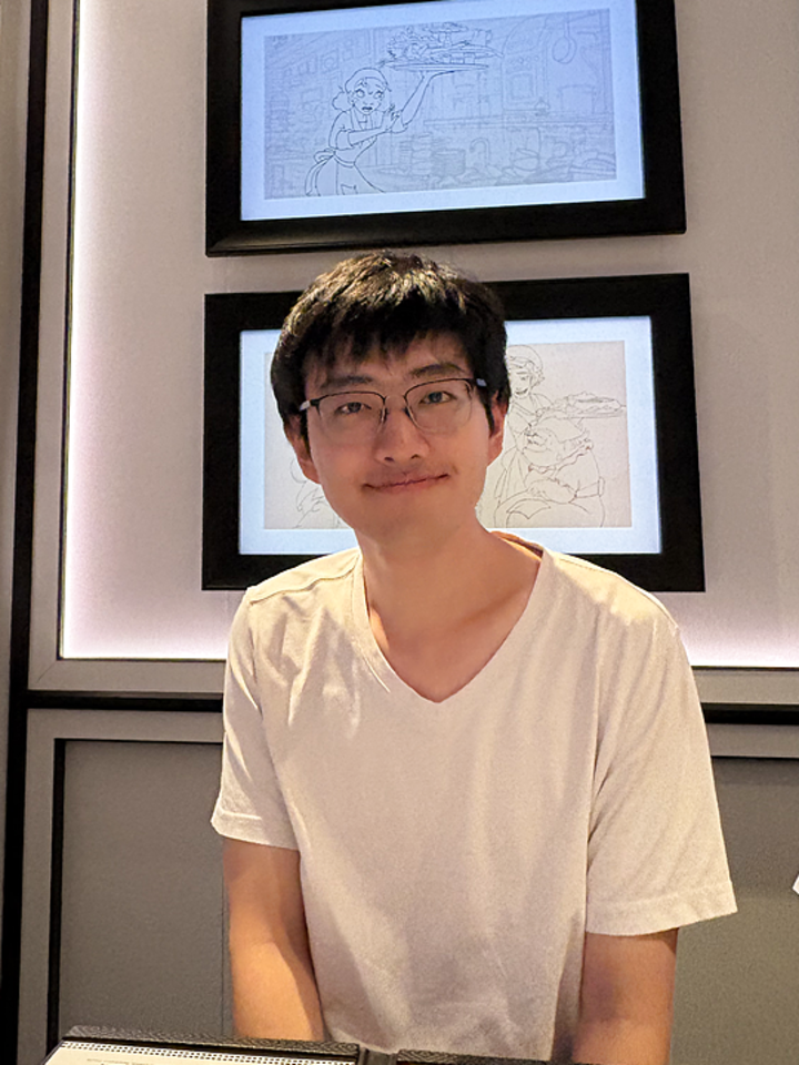 Tianrun Hu